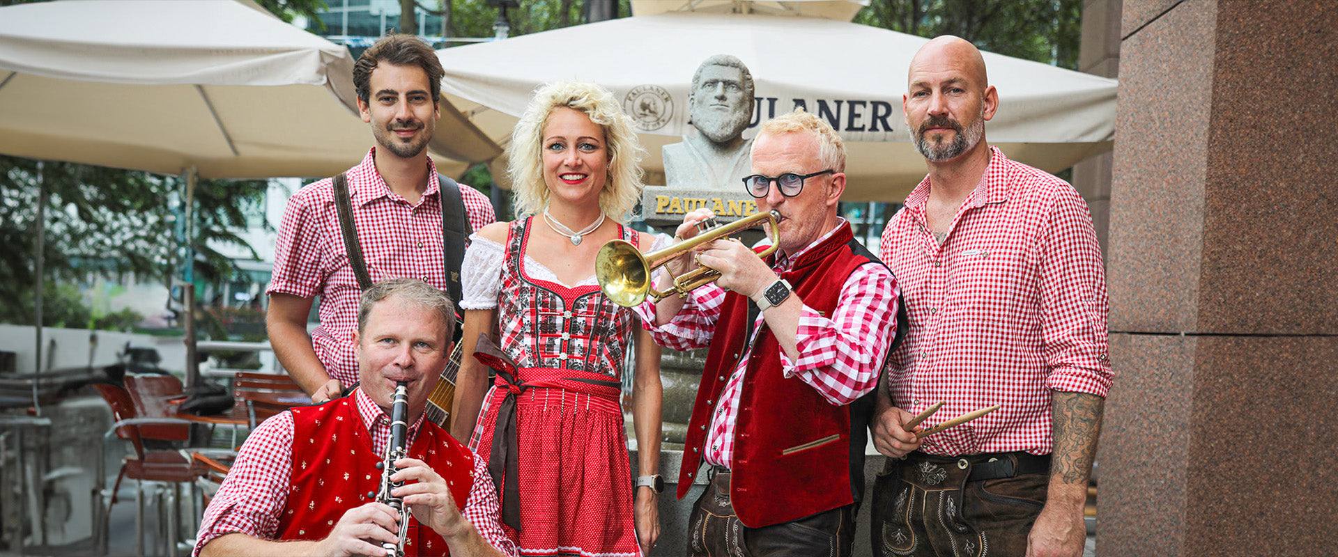 Oktoberfest band group img